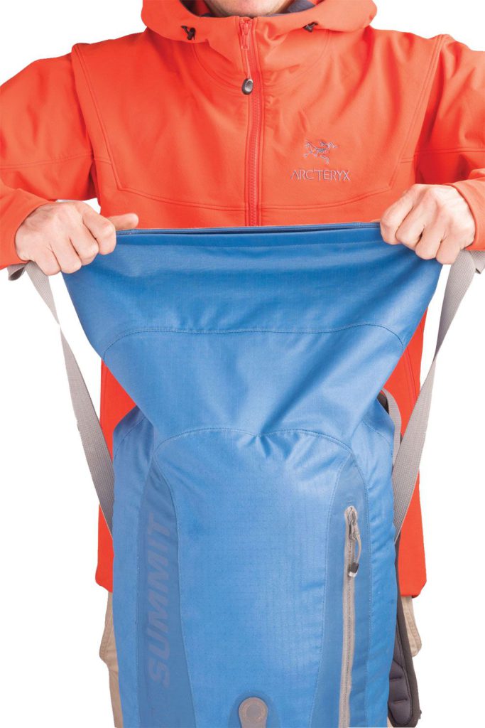 Hergestellt aus TPU laminierten 420 Denier Ripstop Nylon mit abgeklebten Nähten, sind diese robusten Rucksäcke die erste Wahl für den Einsatz in nassen, regnerischen oder verschneiten Gebieten. Sea to Summit Rapid DryPack Rucksack gelb 26 Liter