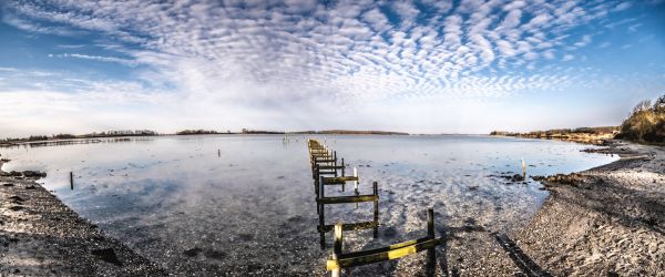 Campingplätze gibt es in der Nähe von Ronaes genug Blick aufs Wasser in der Nähe von Ronaes