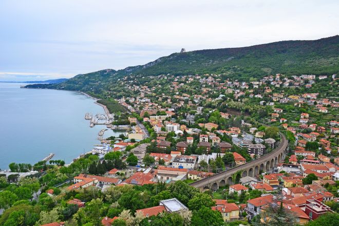 Blick auf Ankaran und slowenische Strände