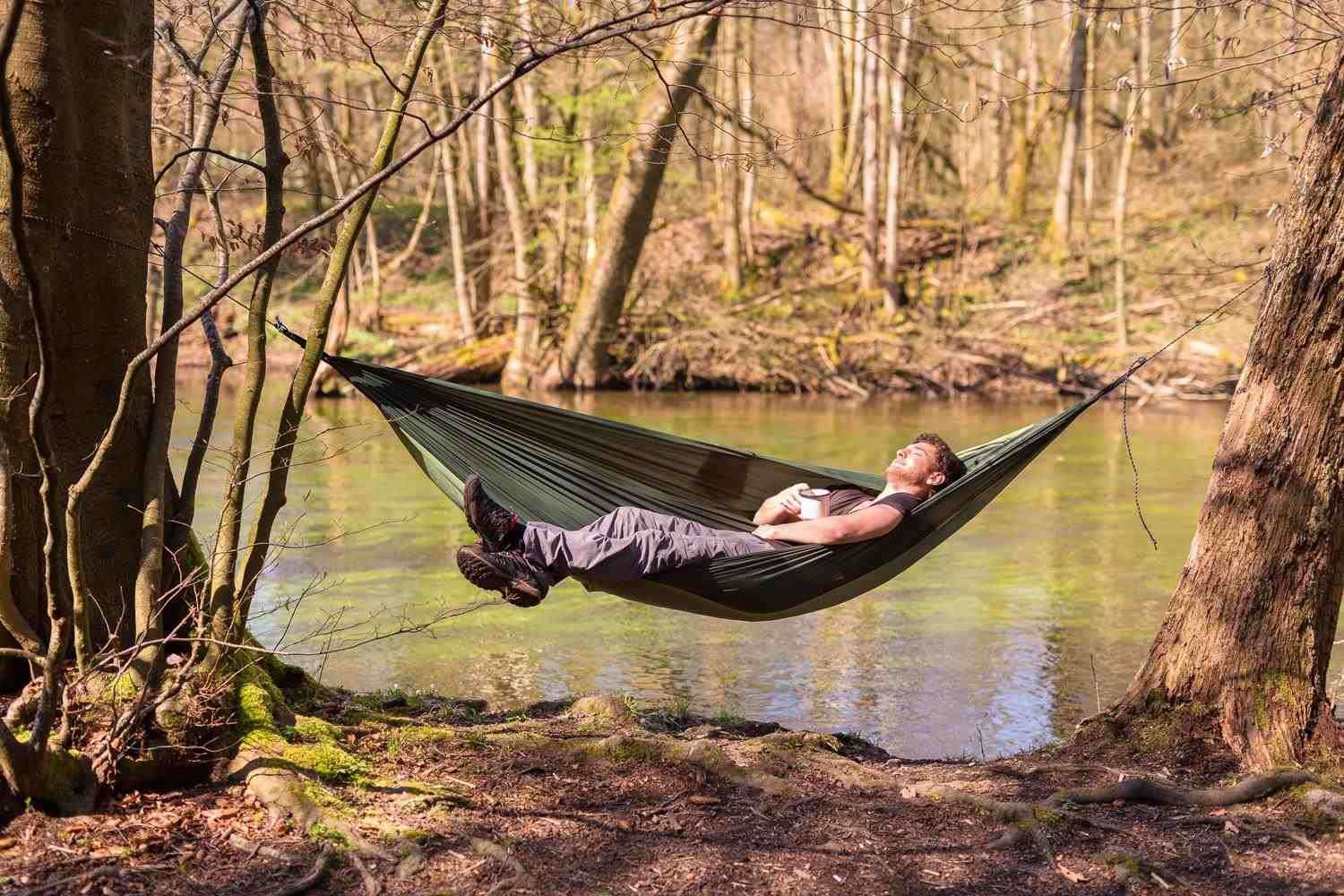 Amazonas Hängematte Silk Traveller Thermo grün