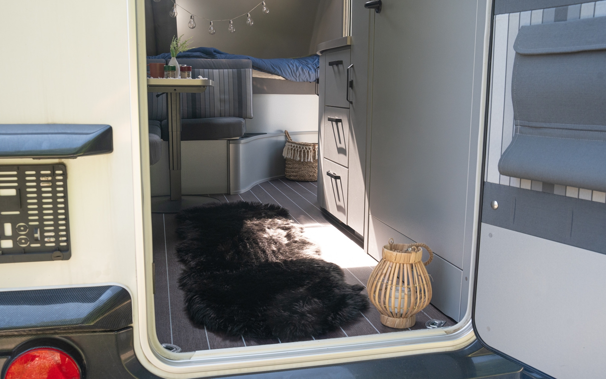 Camplife Kunstfell Kodiac schwarz