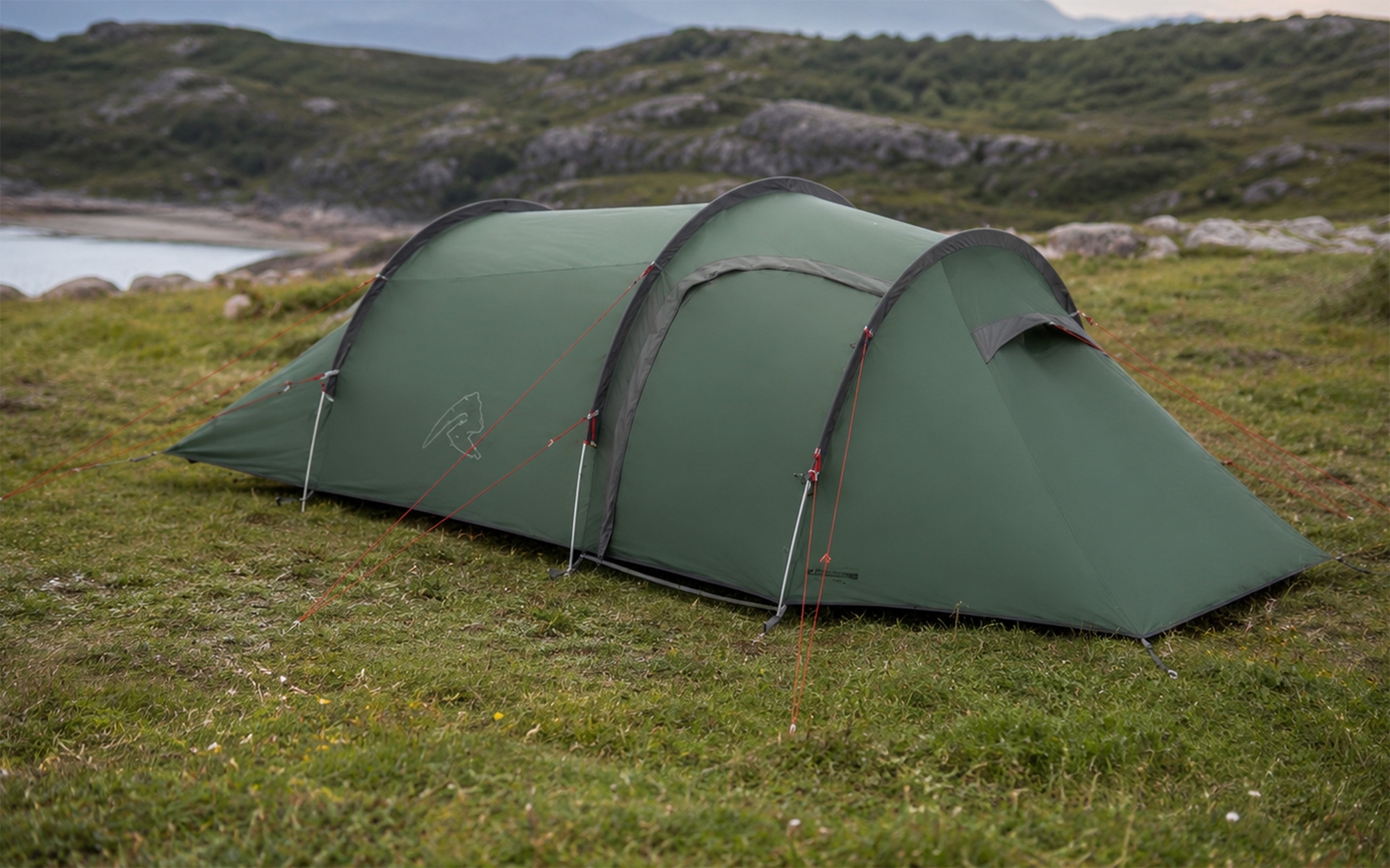 Robens Sage Pro 3 Trekking-Tunnelzelt für 3 Personen und großem Vorbau