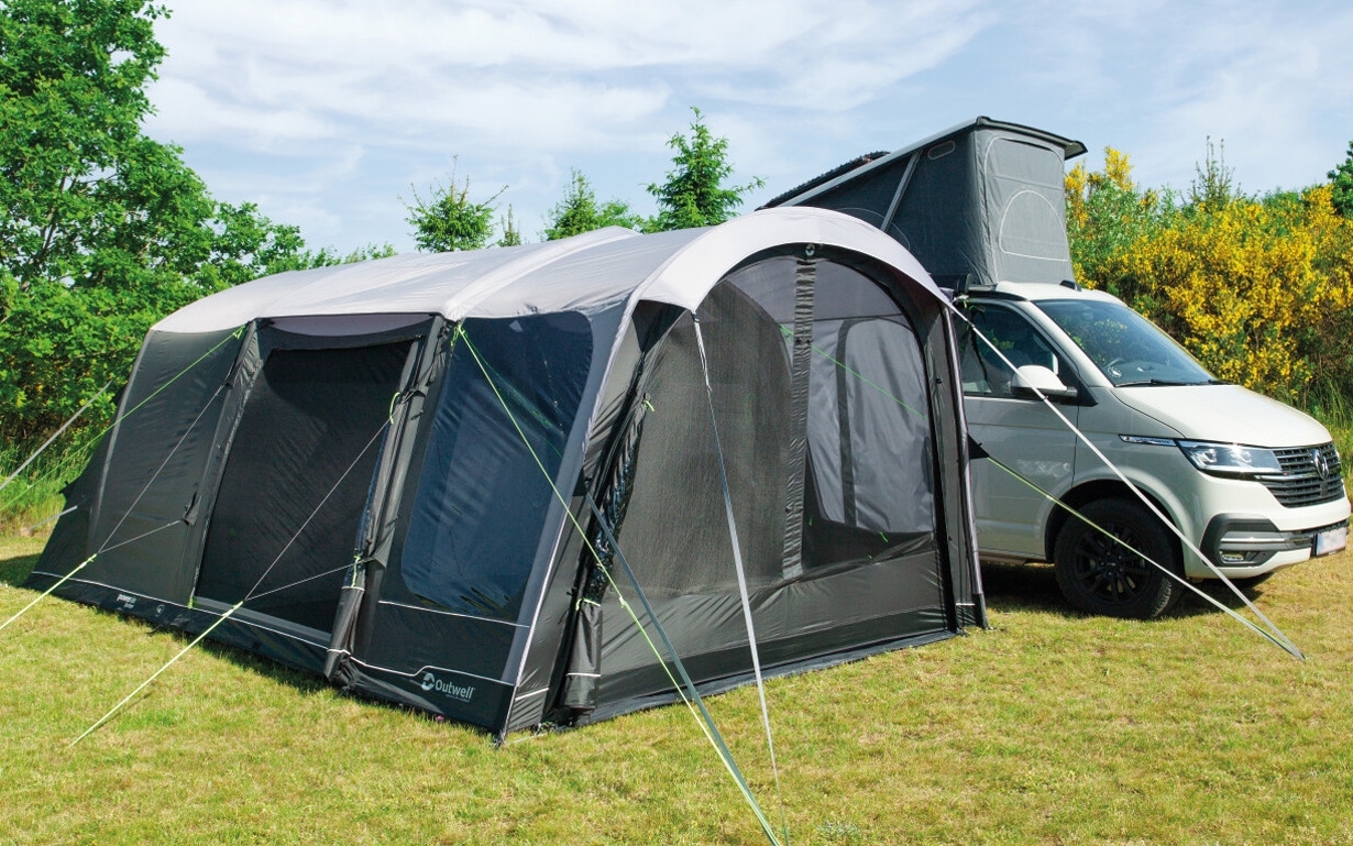 Outwell Jonesville 440SA Flex Busvorzelt mit versetzbarer Front 440 x 310 x 220 Meter