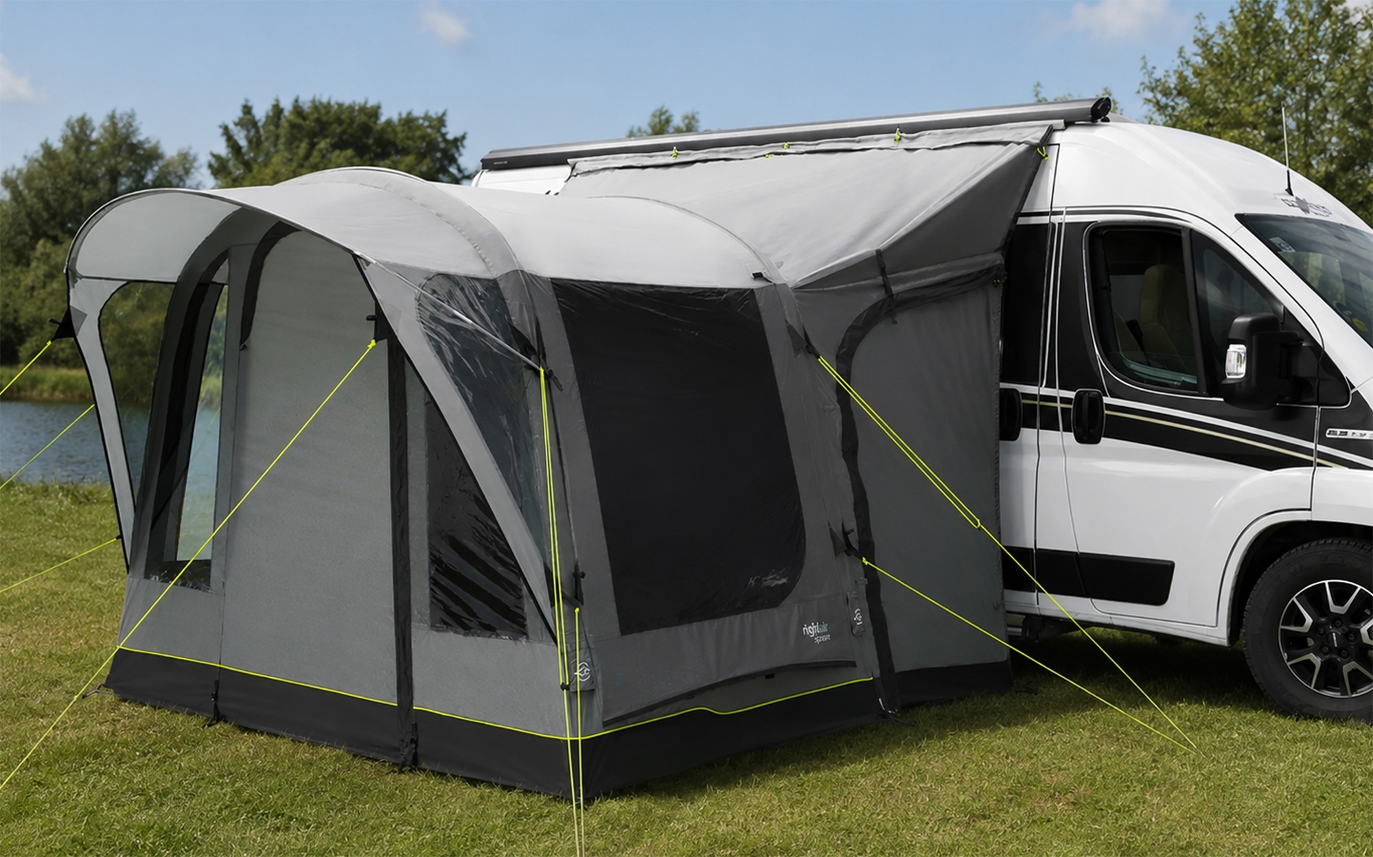 Outwell Santa Monica Air Mid / Tall aufblasbares Drive-Away Vorzelt für Anbauhöhe 240 - 270 cm