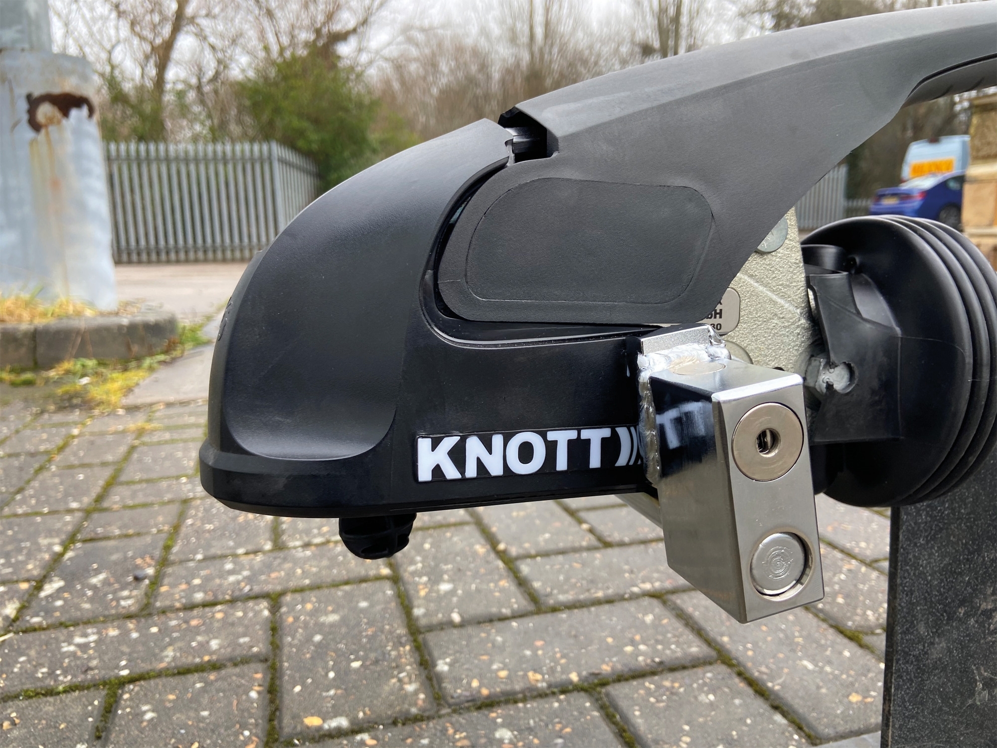 Milenco Compact Kupplungssperre passend für Knott Kupplungen KS 25/30/35