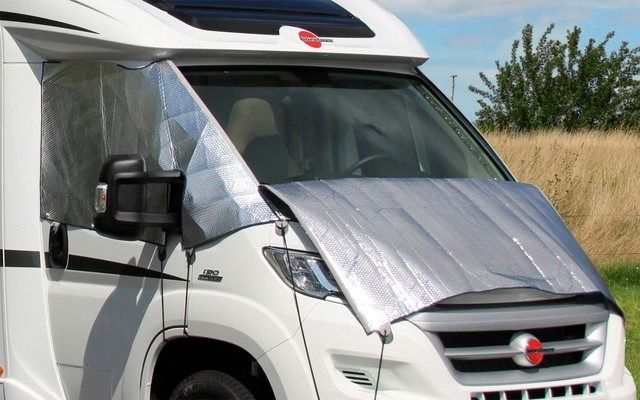 Hindermann Four Seasons Aussenisoliermatte für Fahrerkabine – ganzjährige Isolierung der Frontscheibe beim Wohnmobil
